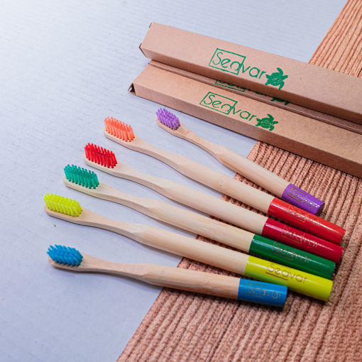 Imagen de Cepillo de dientes de bambú para adulto